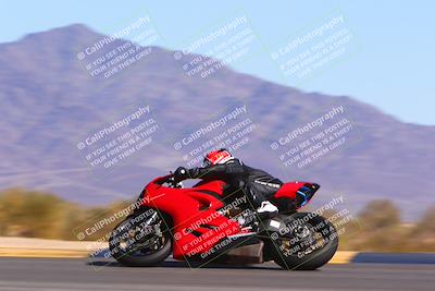 media/Mar-12-2022-SoCal Trackdays (Sat) [[152081554b]]/Turn 9 Side (145pm)/